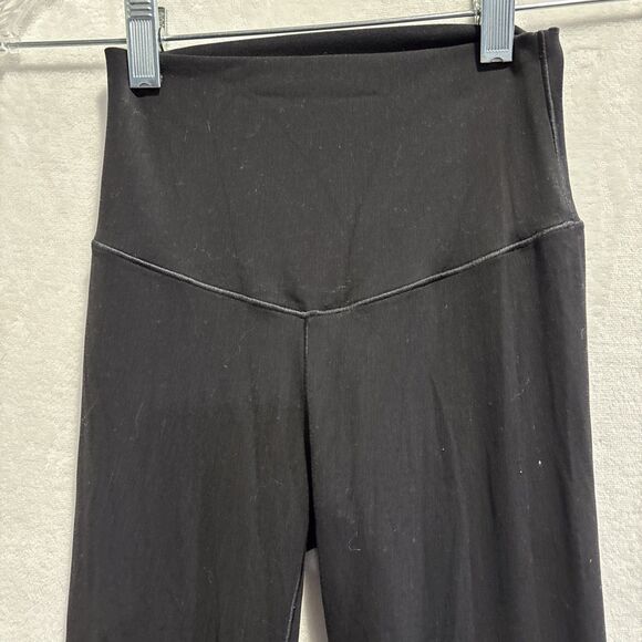 OFFLINE By Aerie Real Me XTRA High Rise Bootcut Legging Black Size XS Short - Picture 2 of 8